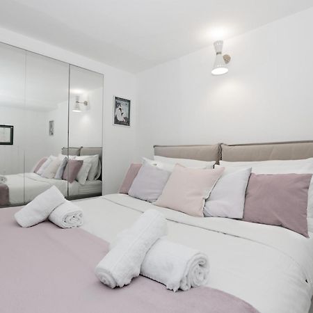 Fashion Loft 8 Min To Duomo Apartment Milan Exterior photo